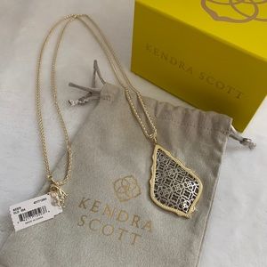 Kendra Scott Aiden Gold Long Pendant Necklace